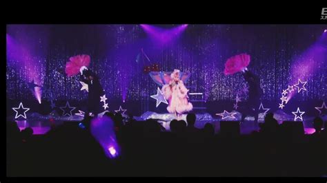 El Concierto Mágico de Kyary Pamyu Pamyu: Un Viaje Visual a Otro Planeta!