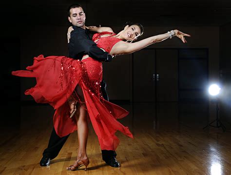 ¡La Controversia del Baile de Lev en Madrid: Ritmos Inusuales y un Público Asombrado!